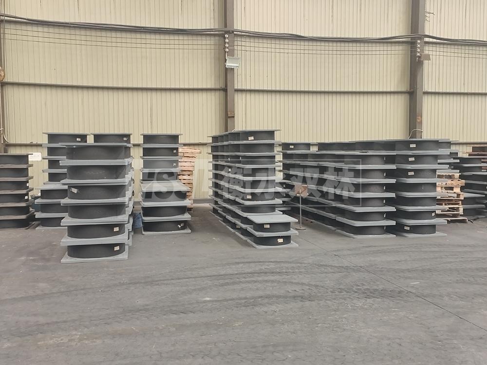 建筑橡膠隔震支座LNR600廠家