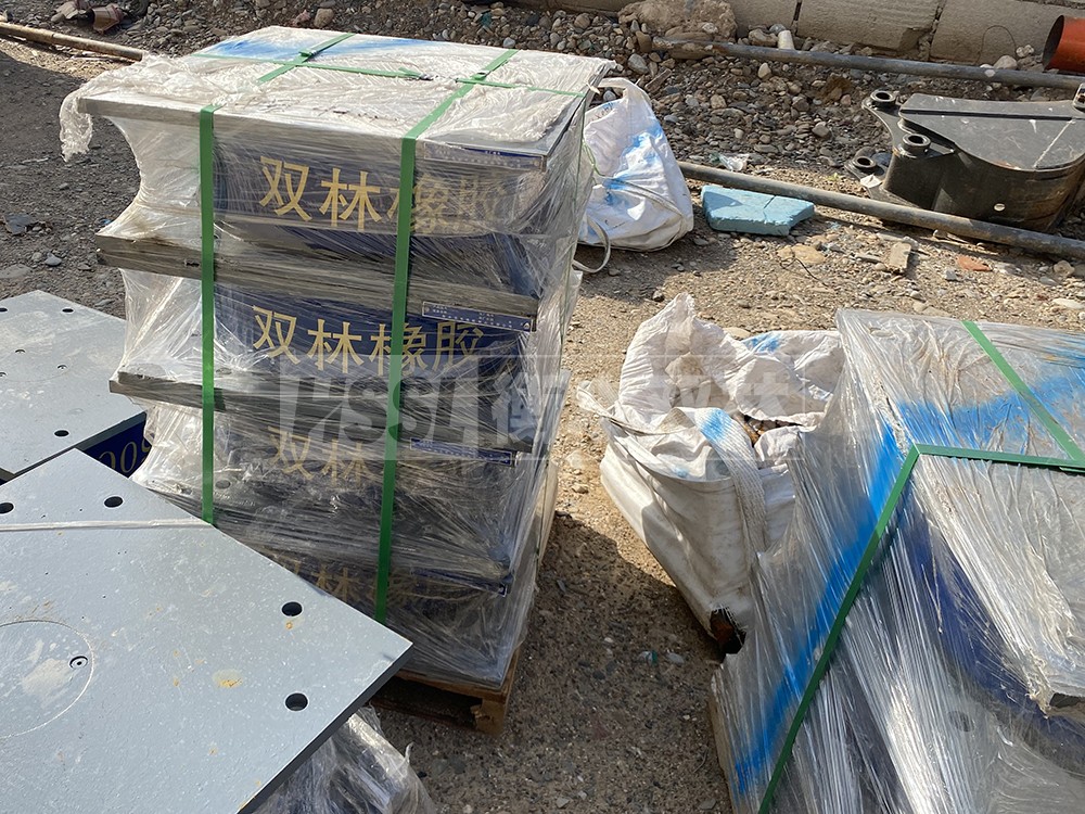 LRB300鉛芯隔震支座生產廠家