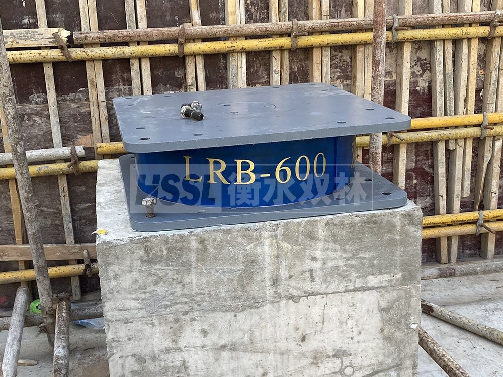 LRB隔震支座400(II型)廠家 天然隔震支座(LNR)多少錢 LRB隔震支座600